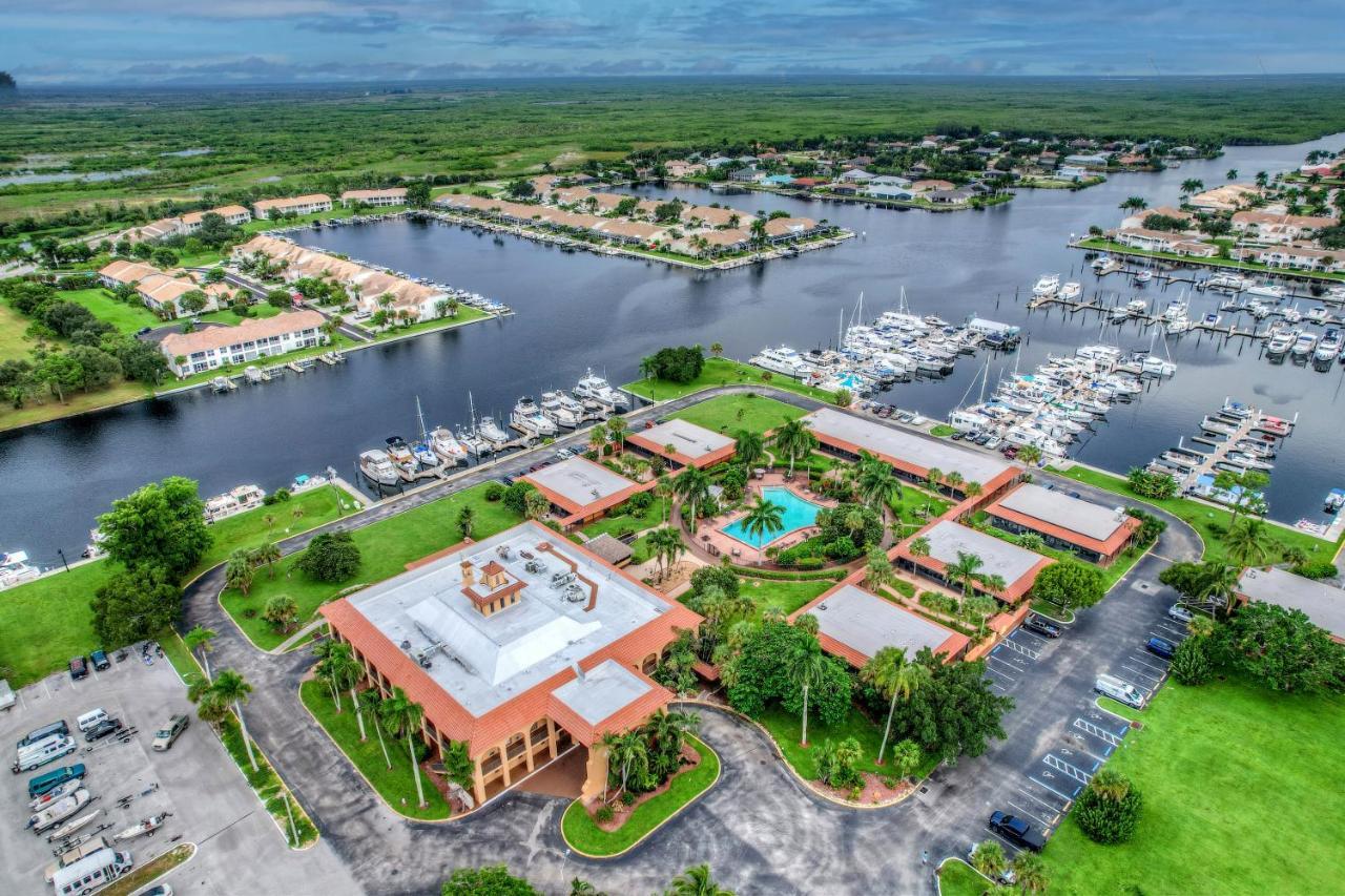 Port Of The Islands Everglades Adventure Resort Bagian luar foto
