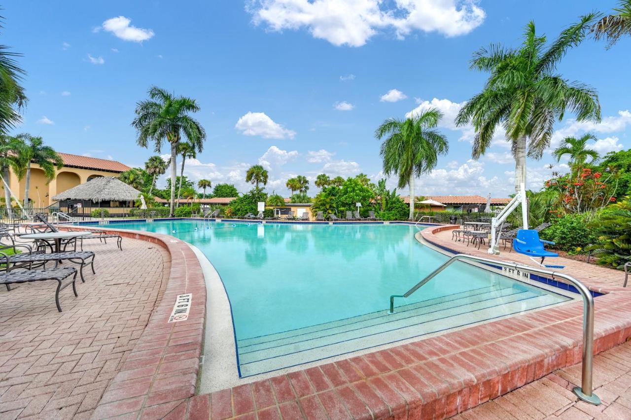 Port Of The Islands Everglades Adventure Resort Bagian luar foto